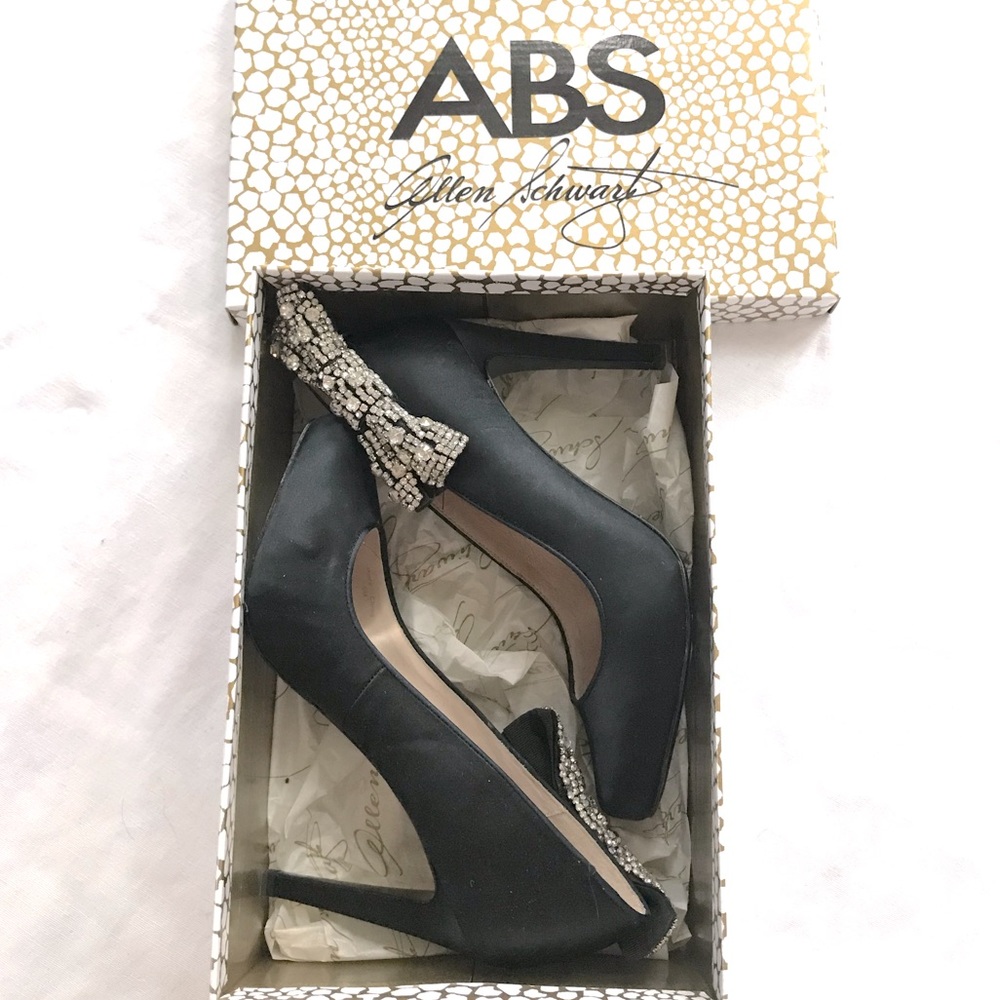 NIB ABS Sabrena Satin Jewel Bow Heel - Picture 2 of 10